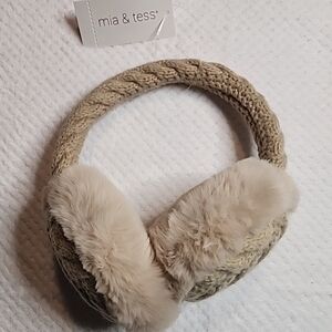 Mia & Tess Women's Cream Knit Earmuffs